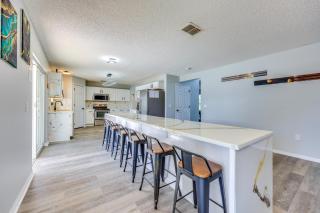10 Mi to Flagler Beach Pet-Friendly Home with Pool - Palm Coast - 8