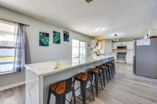 10 Mi to Flagler Beach Pet-Friendly Home with Pool - Palm Coast - 5