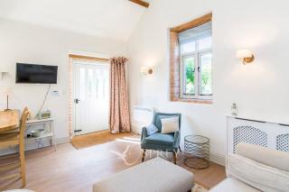 Olive - Peterborough - 7