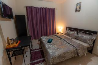 Room with Balcony - Abu Dhabi - 9