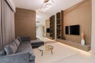 Elegant 1BR in JVC - 0