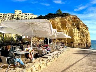 Chill on the Beach or lounge by the pool - Praia do Carvoeiro - 6