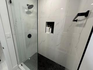 Cute Private Room - Close to airport & Free parking 01 - 5