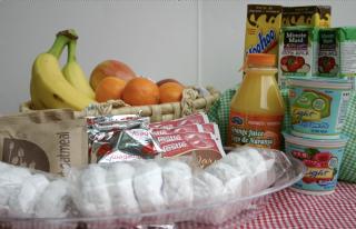 The Abundance Suite at Dream BNB Estate Inn - Leamington - 4