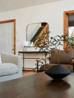 Private Chalet with Fire Pit Deck and Large Yard - Roscoe - 5