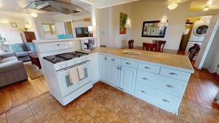 Folly Bungalow - Folly Beach - 3