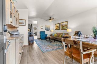Blue Grass Bungalow - 1