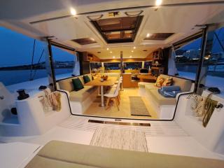 Dortoka Catamarán - Sitges - 2