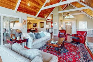 Lakefront Haven - Sapphire - 6
