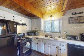 Whistle Stop Cabin - Lake Arrowhead - 1