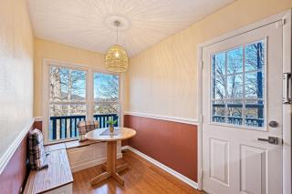 Valentine's Villa - Lake Junaluska - 1