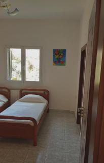 Spacious and Bright Apartment - Gjirokastër - 4