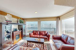 360 View - Rockaway Beach - 8