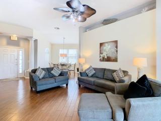Elegant 5BR Home w/ Private Pool+Spa Near Disney - Davenport - 6