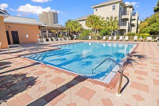 Sunny Gem with Pool Access Walk to Miramar Beach - Destin - 6