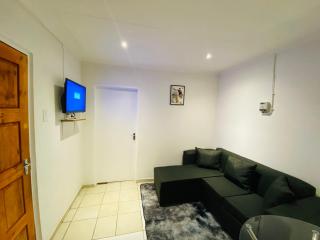 Newlands Comfortable Abode - Johannesburg - 2