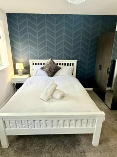Charming, 3 Bedroom, 2 Bathroom House - Bowburn - 4