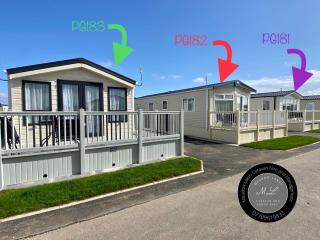 Palm Grove 182 - Pet friendly, WiFi, close to beach and clubhouse - Golden Palm Resort - Meadow Lakes Caravan & Lodge Hire - 3