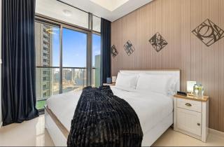 Luxury 2BR above the clouds on38 - 9