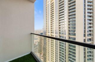 Luxury 2BR above the clouds on38 - 7