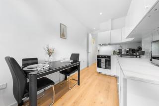 Modern Luxury Apartment next to Aldgate East Station and Tower of London - Londra - 5