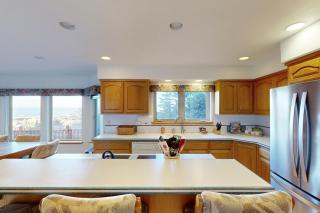 White Water Pines - Rockaway Beach - 1