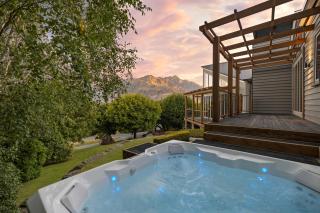 Pinnacle Villa by MajorDomo - Queenstown - 1