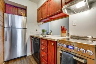 4 Mi to Dtwn Gatlinburg Condo with Pool Access - Gatlinburg - 9