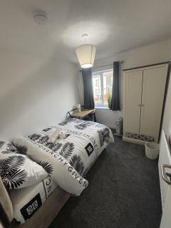 Cosy Charming room in big house - - 1