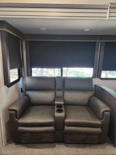 Highland Hideaway Camp - Hermosa - 5