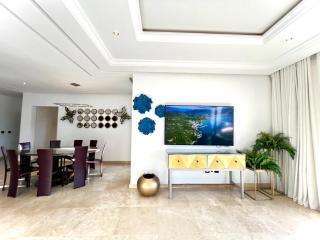 Ritz carlton luxurious stay - 3