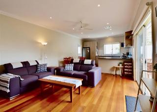 Baroda Abode Cosy Rosebud beach holidays - 3