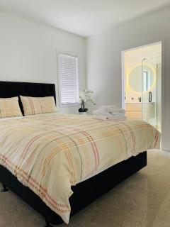 Ensuite at new property - Taupo - 3