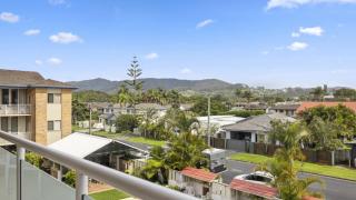 Ocean Parade 18 - Vintage Apartment, Pool, Beach, Bakery & Cafes - Coffs Harbour - 4