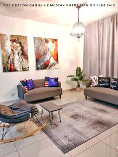 Golden Pillow Putrajaya - 0