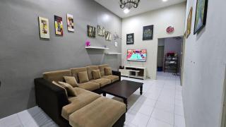 Mem's Homestay Haziiq Jaya - Kuching - 6