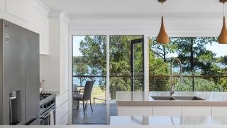 Rivers Edge Oasis -Karuah, infinity pool and private cinema room - Karuah - 2
