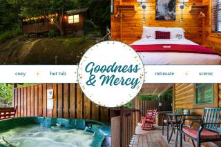 Cabin 5 Studio Cabin with Hot Tub, Water View and Fire Pit - Sevierville - 0