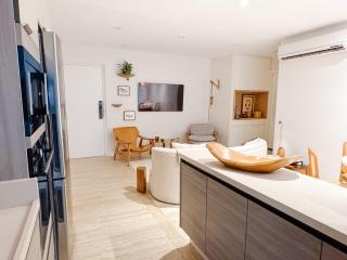 2BR Heart of Leblon with Balcony, Renovated Gem - Rio de Janeiro - 7