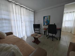 Cozy Apartment w/Ocean View, Pool & Beach Access - Montego Bay - 5