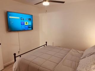 Cozy 2-BR Retreat in Kingman, AZ - Kingman - 7
