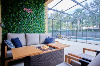 Spacious 6BR Villa with King Beds, Pool & Spa - Davenport - 9