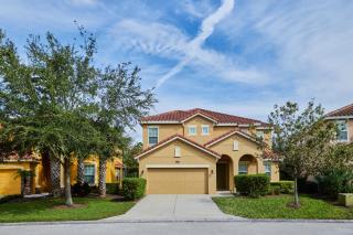 Spacious 6BR Villa with King Beds, Pool & Spa - Davenport - 7