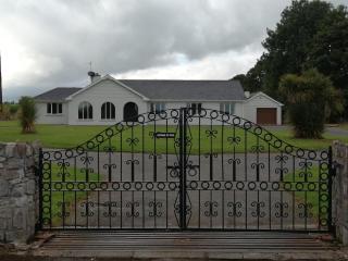 Ballyhoura Country, Kildorrery, beautiful 5 bed - 9