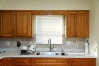 Spacious 3 Bedroom, 15 Min to EWR Airport and Parks - Newark - 4