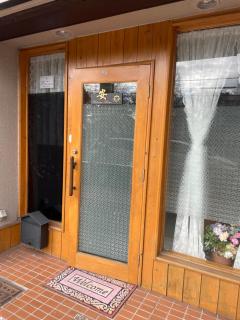 難波梅田地铁直达距离地铁站步行5分钟双床间私人浴室家庭式民宿 - Osaca - 1