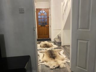 London Charm - 3 Bedroom House near Canary Wharf - Londra - 5