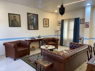 A heritage homestay - kishore niwas haveli in the old city - 3