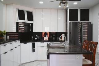 Family Luxury home with Pool in McAllen near by hospitals and stores - McAllen - 9