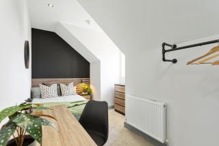 6BR Home - All Studio, Ensuite and with Kitchenette - Beeston - 9